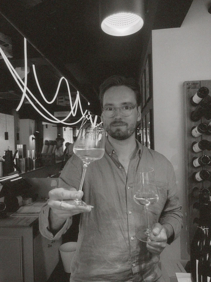 Maximilian Theobald – Sommelier IHK & Gründer von VINOTHEUM & VINOTHEUM Academy